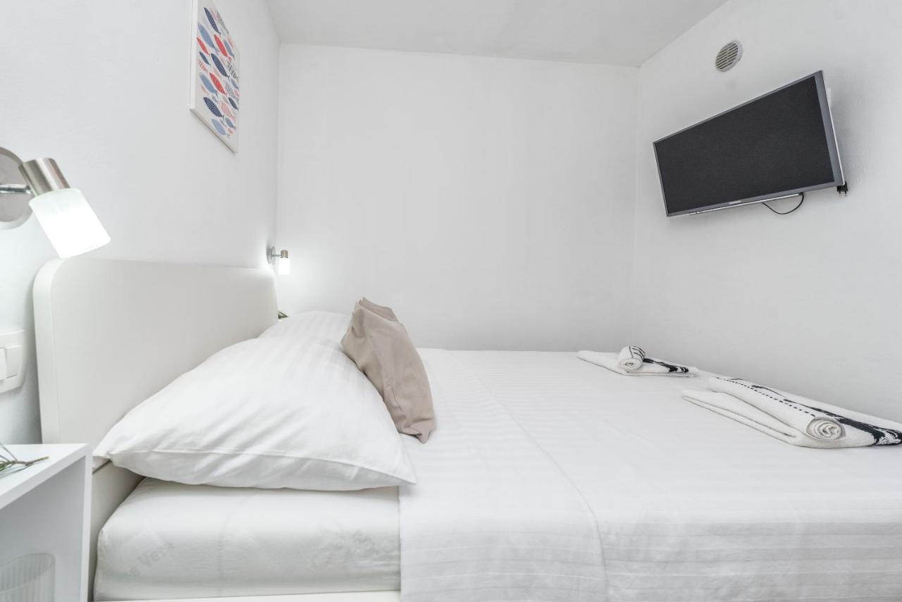 Apartment Tema Vir Kültér fotó