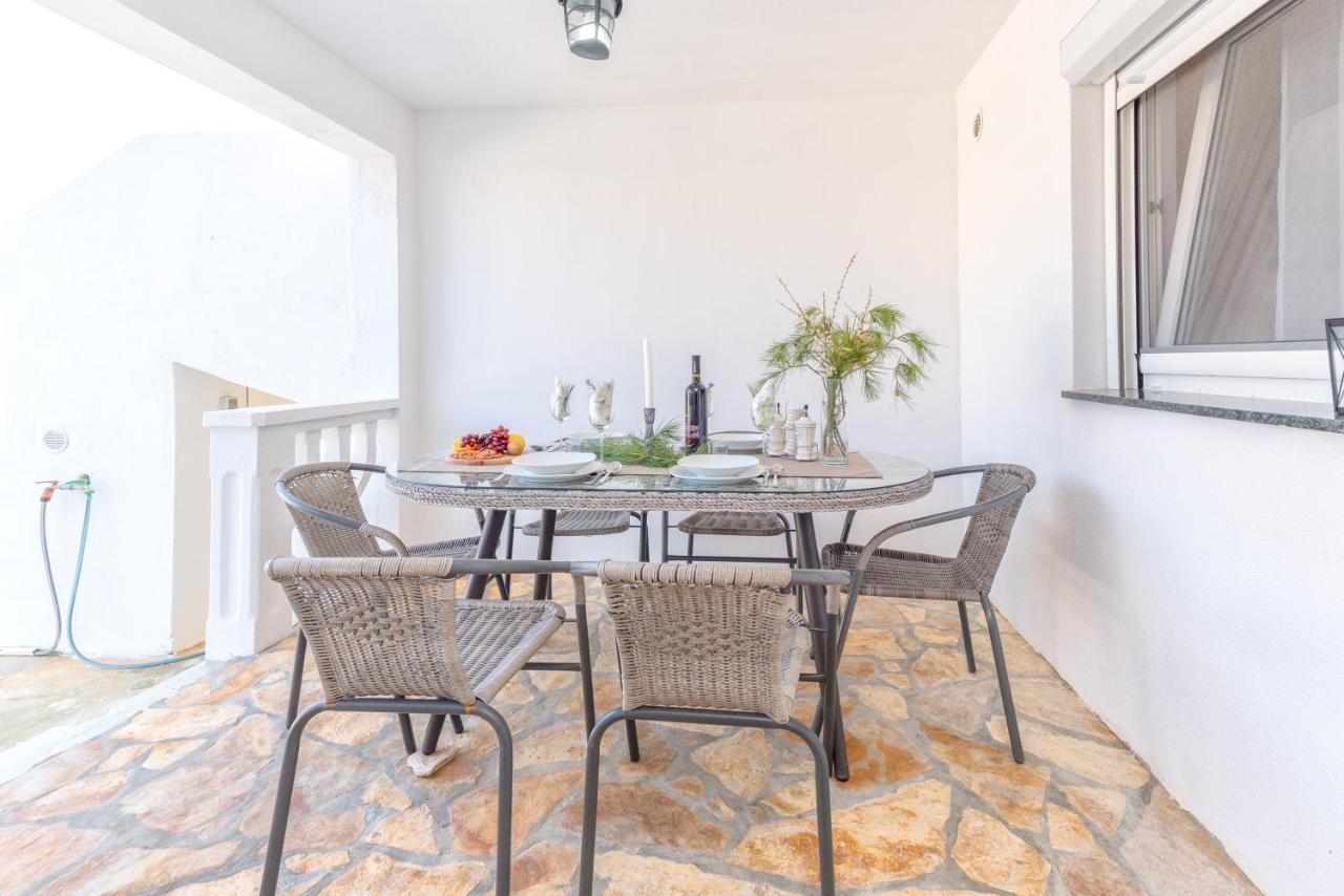 Apartment Tema Vir Kültér fotó